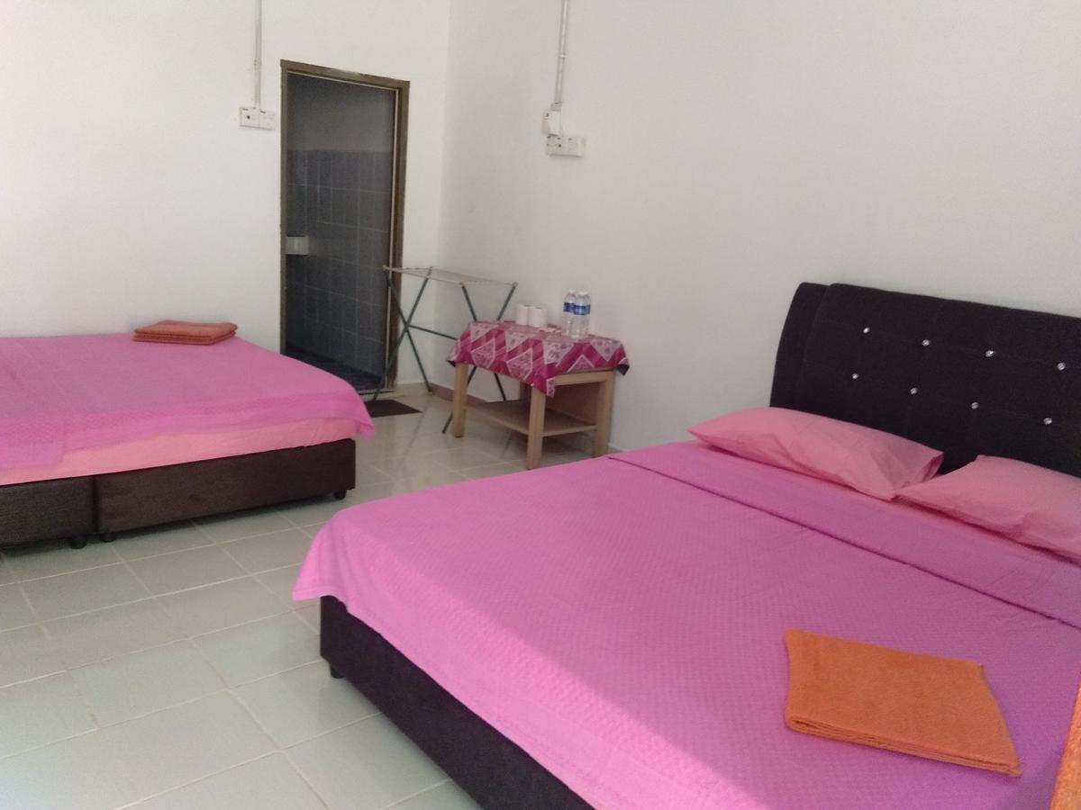 Delimah Guesthouse Kuala Tahan Kültér fotó