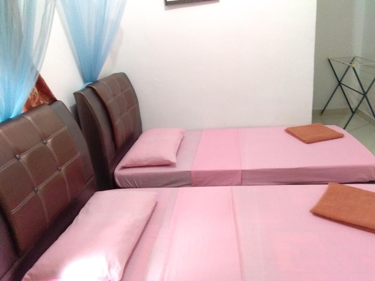 Delimah Guesthouse Kuala Tahan Kültér fotó